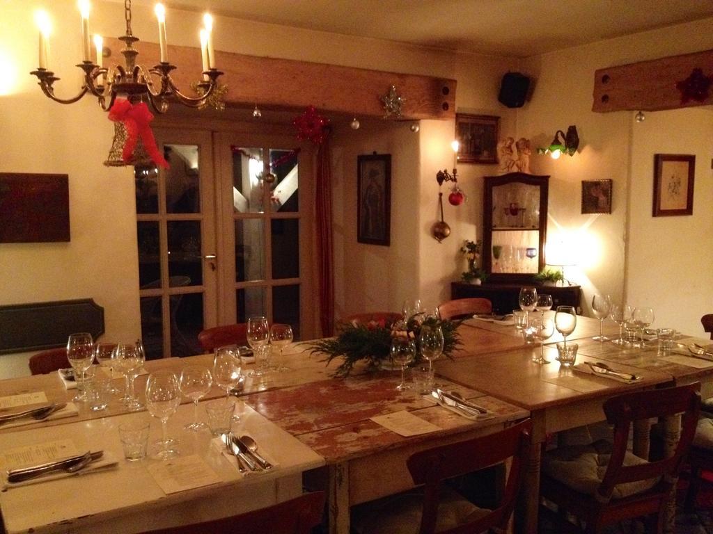 Malé Číčovice 维泊里克旅馆酒店 外观 照片